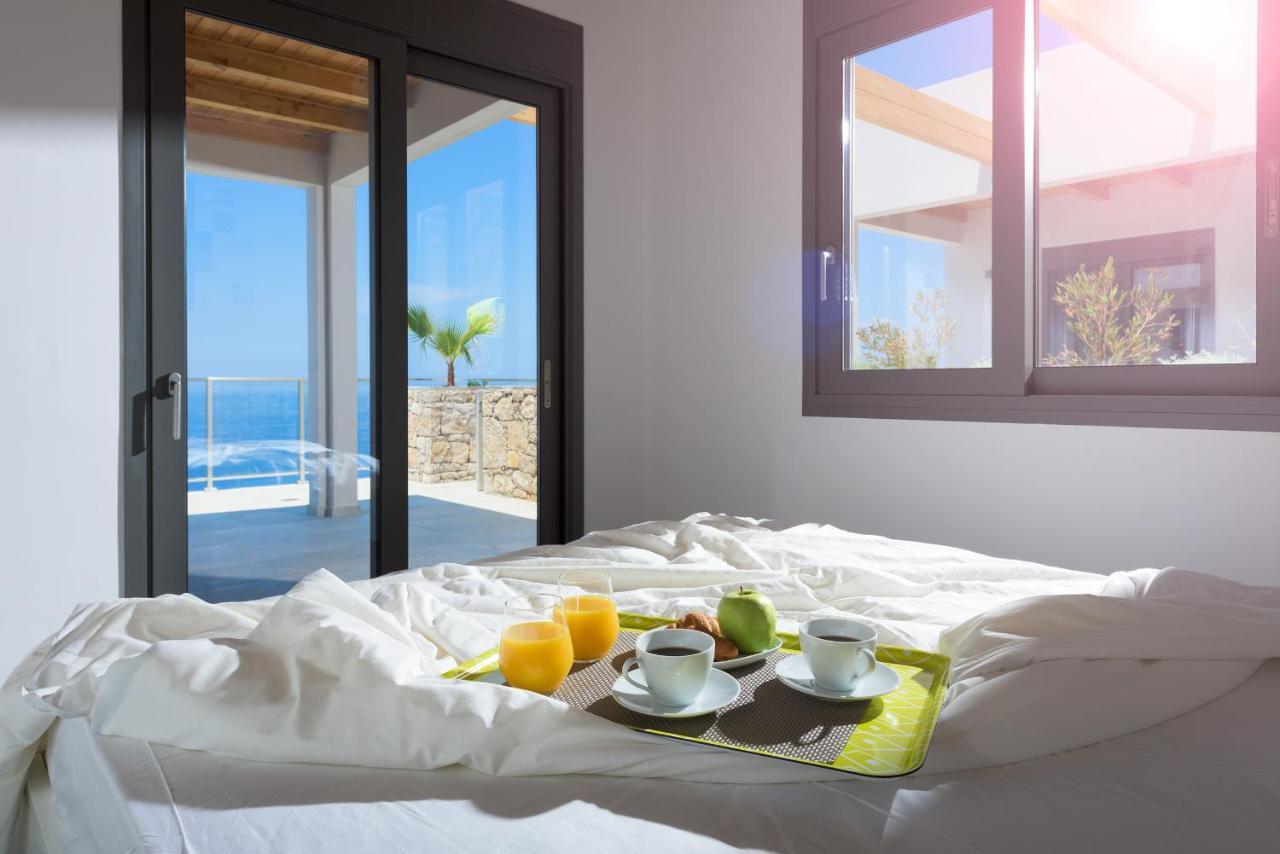 Kathisma Bay Villas - Luxury Villas - Villa Helios Kalamitsi  Ngoại thất bức ảnh